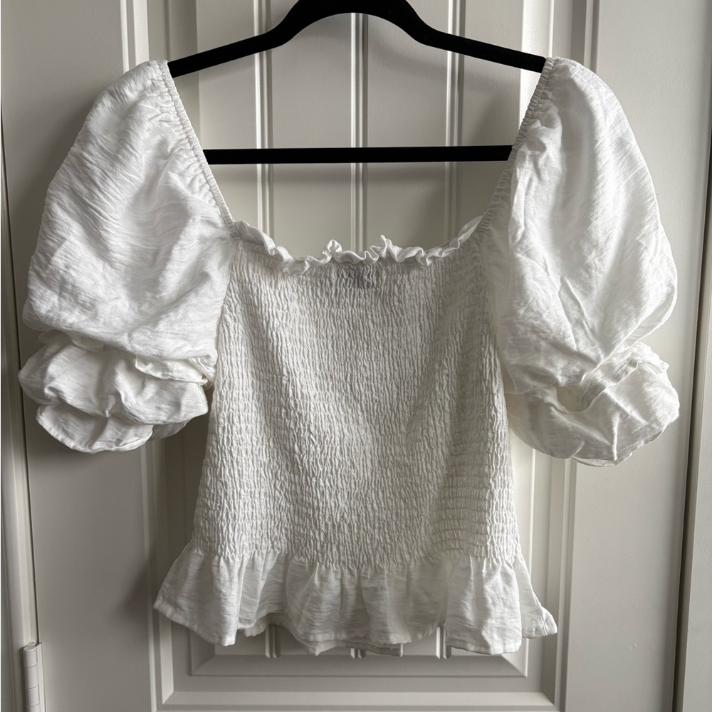 DO+BE White Smocked Puff Sleeve Blouse - Picture 3 of 5